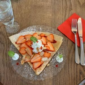 クレープリールポンマリ