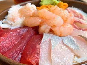 立ち呑み 活魚 ヤマサ