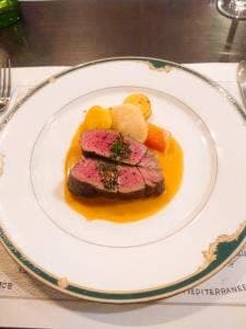 レストラン・モンドール