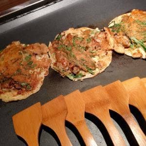 鉄板家庭料理 岡本どんどん