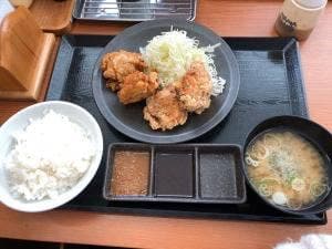 からやま 横須賀佐原インター店