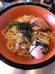 油や鹿鳴 二子新地店