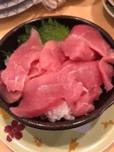 駿河湾朝獲れ回転寿司のぶちゃん