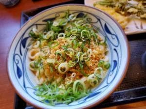 丸亀製麺 鴻仏目店