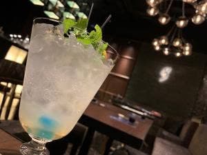 PERSONAL JESUS.BAR -REVOLVER-