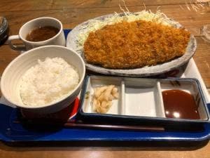 牛かつ専門店 STAR WOODS SPACE