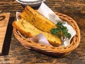 スリーモンキーズカフェ 横浜関内店