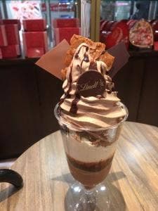 リンツ ショコラ カフェ ルミネ北千住店