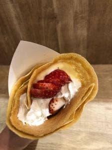 ナチュラルクレープ 上野マルイ店