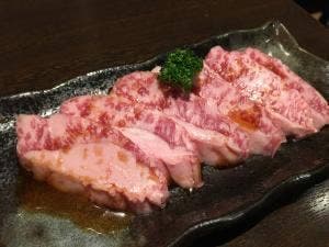 炭火焼肉やまもと