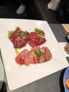 焼肉レストラン 李朝苑