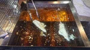 石橋蒲鉾 新地本店