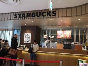 スターバックス コーヒー 渋谷ヒカリエShinQs店