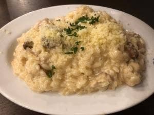 肉とワインのイタリアン酒場 more
