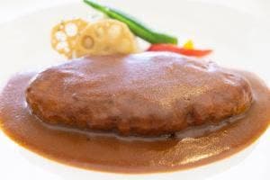 洋食屋セピア