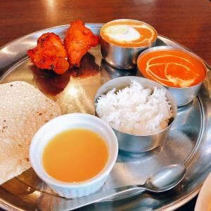 インド料理プルニマ 三ツ沢本店
