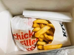 ケンタッキーフライドチキン 三宮阪急駅前店