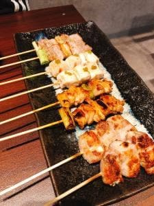 串酒場 灯