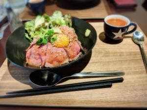 カフェバール ぽこあぽこ