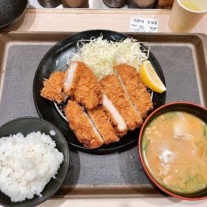 松のや ホテルユニゾ横浜駅西店