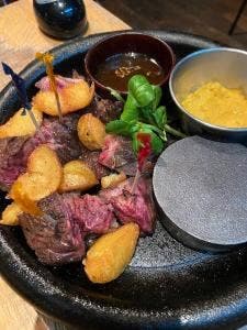 アロハテーブル 飯田橋