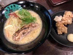 鶏白湯らーめん 台湾まぜそば キラメキノトリ