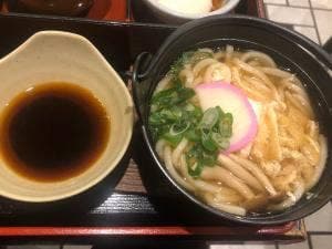 大阪うどん きらく 鳳店
