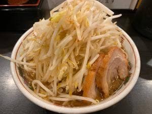 ダントツラーメン 岡山一番店 高松観光通り