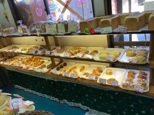 森のパン屋さん