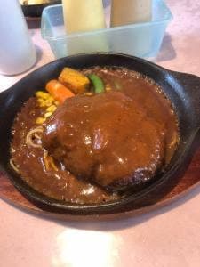 手作りハンバーグ くれよん