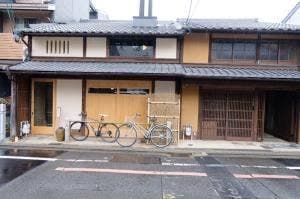 WEEKENDERS COFFEE ROASTERY