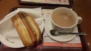 カフェ・ド・クリエ オアシス21店