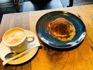 パンビュッフェ&肉イタリアン 茶屋町 ファクトリーカフェ