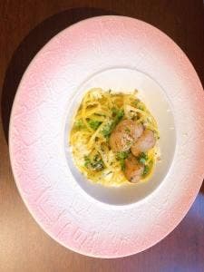 名もなき料理店