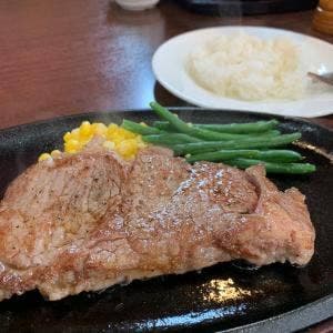 ハンバーグ&ステーキ Baku Baku