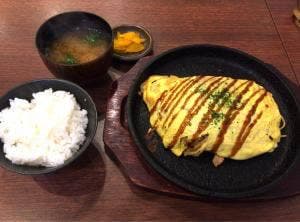 鉄板 和バル KAZU