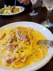 ビストロ グルナッシュ