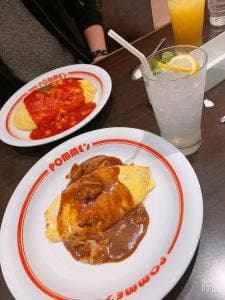 オムライスと洋食の店 ポムの樹 金沢フォーラス店
