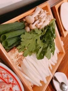 焼肉鳥 鍋肉鳥ggじじ 新橋本店