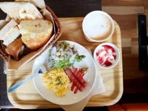 ハートブレッド アンティーク 四日市店