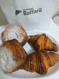クロワッサン サファリ