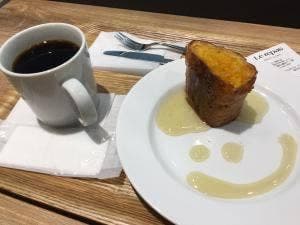 ベーカリー&カフェ ルパ トリエ京王調布店