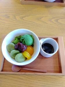 茶房 贔