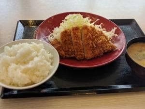 かつや 秋田東通店