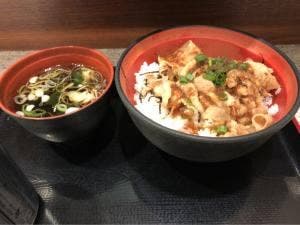 名代 富士そば 綱島店