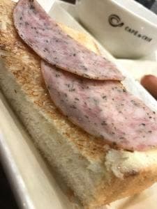 カフェ・ド・クリエ パピオスあかし店