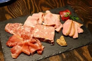 べべのおそうざい 東区本店