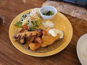 ガレージ & カフェ ペニーレーン