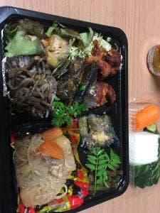 和牛もつ鍋&特撰牛すじ鍋 花まる