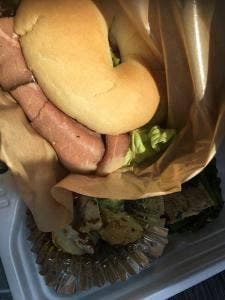 ヤドカリ チーズケーキ / 工場カフェ